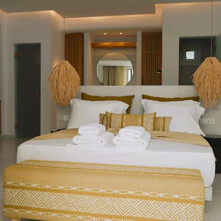 V Luxury Apartments Naxos Naxos City 외부 사진
