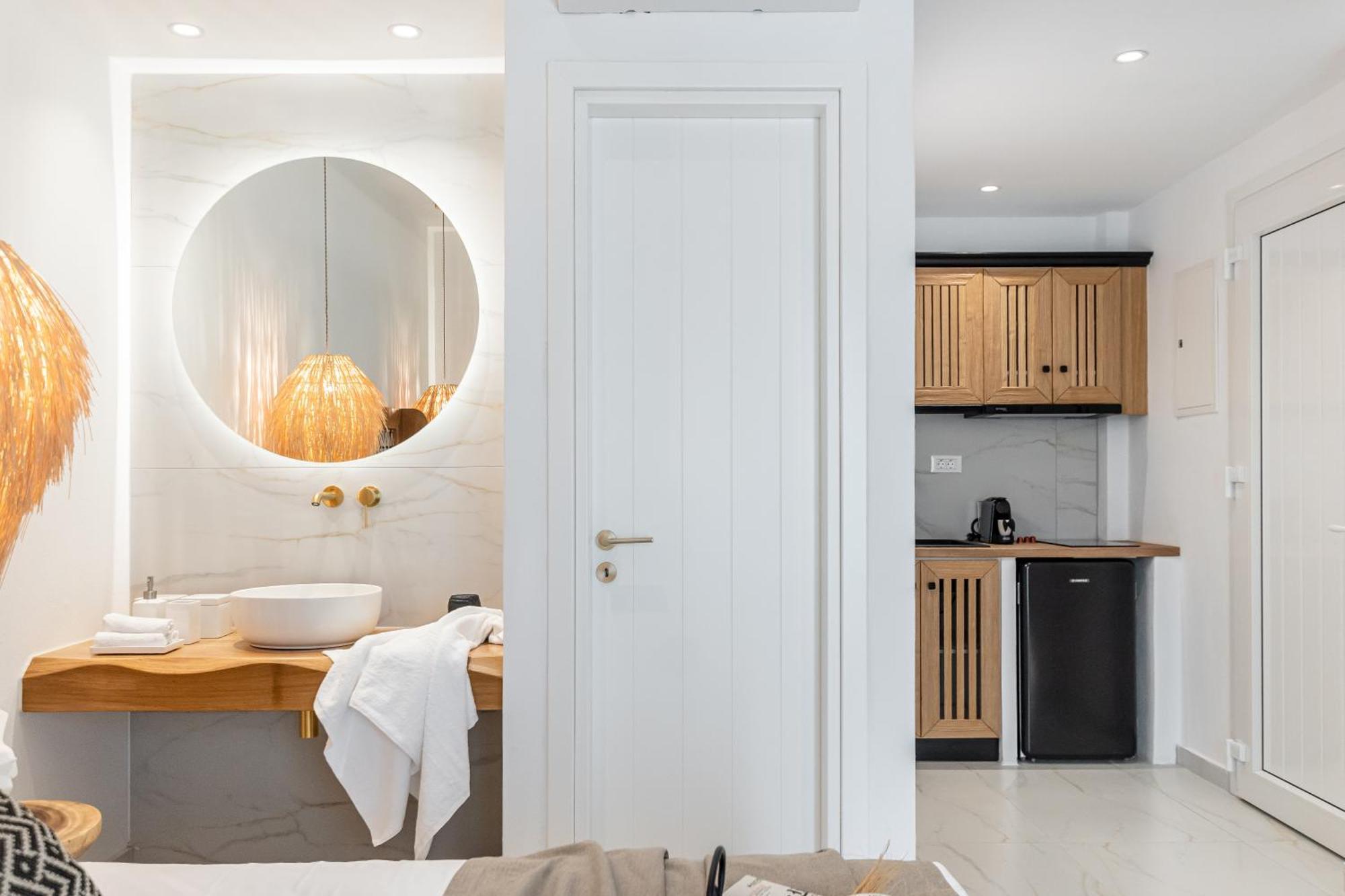 V Luxury Apartments Naxos Naxos City 외부 사진