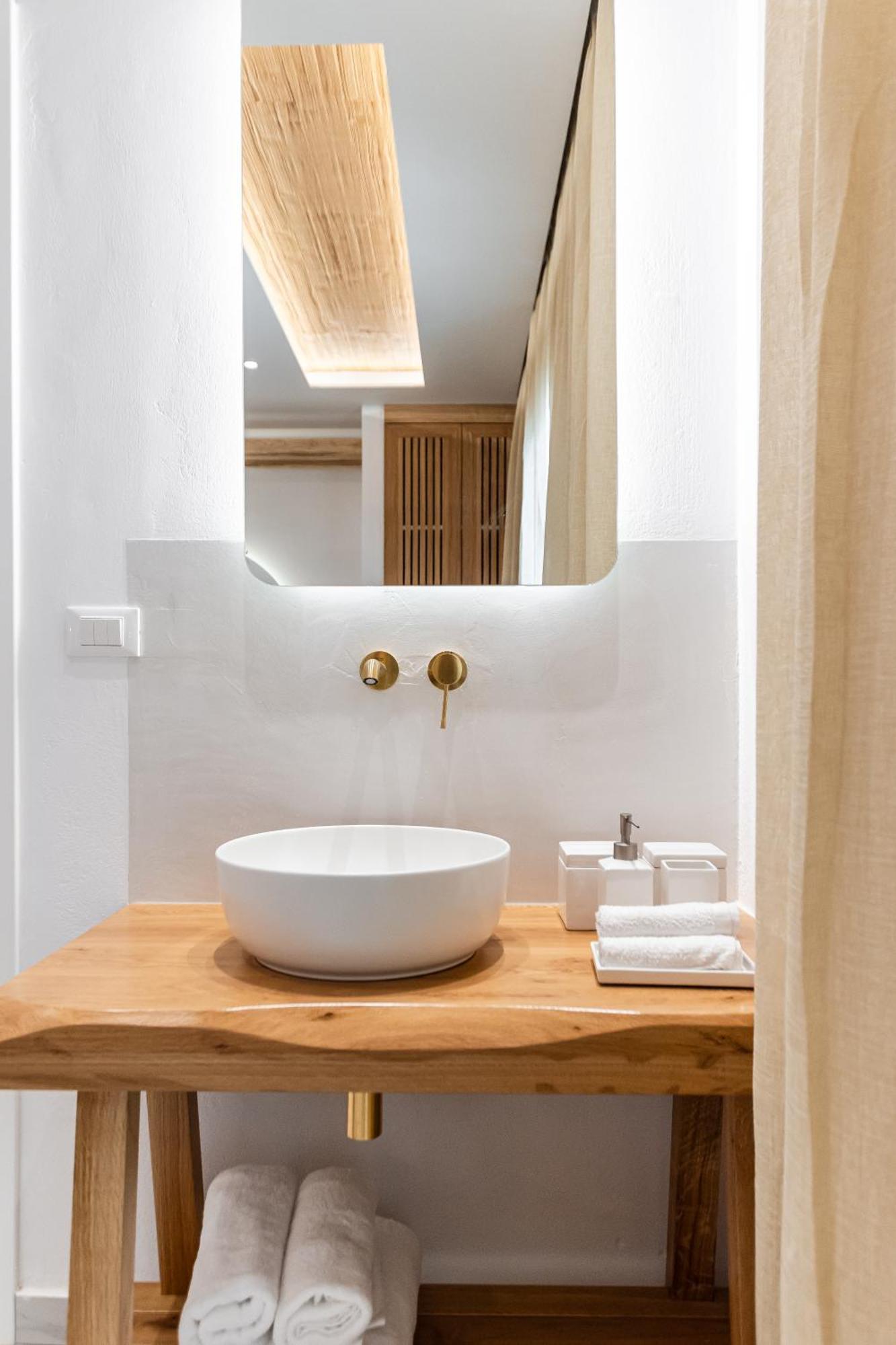 V Luxury Apartments Naxos Naxos City 외부 사진