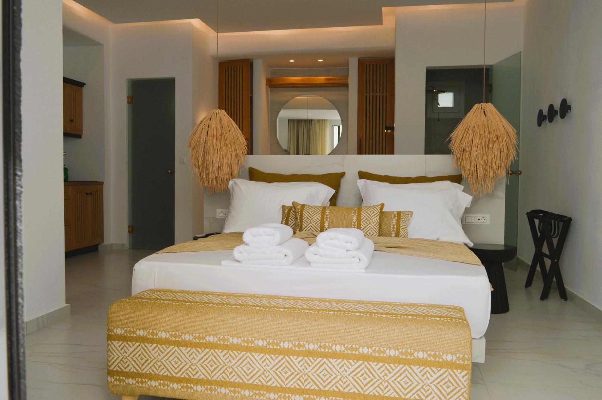 V Luxury Apartments Naxos Naxos City 외부 사진