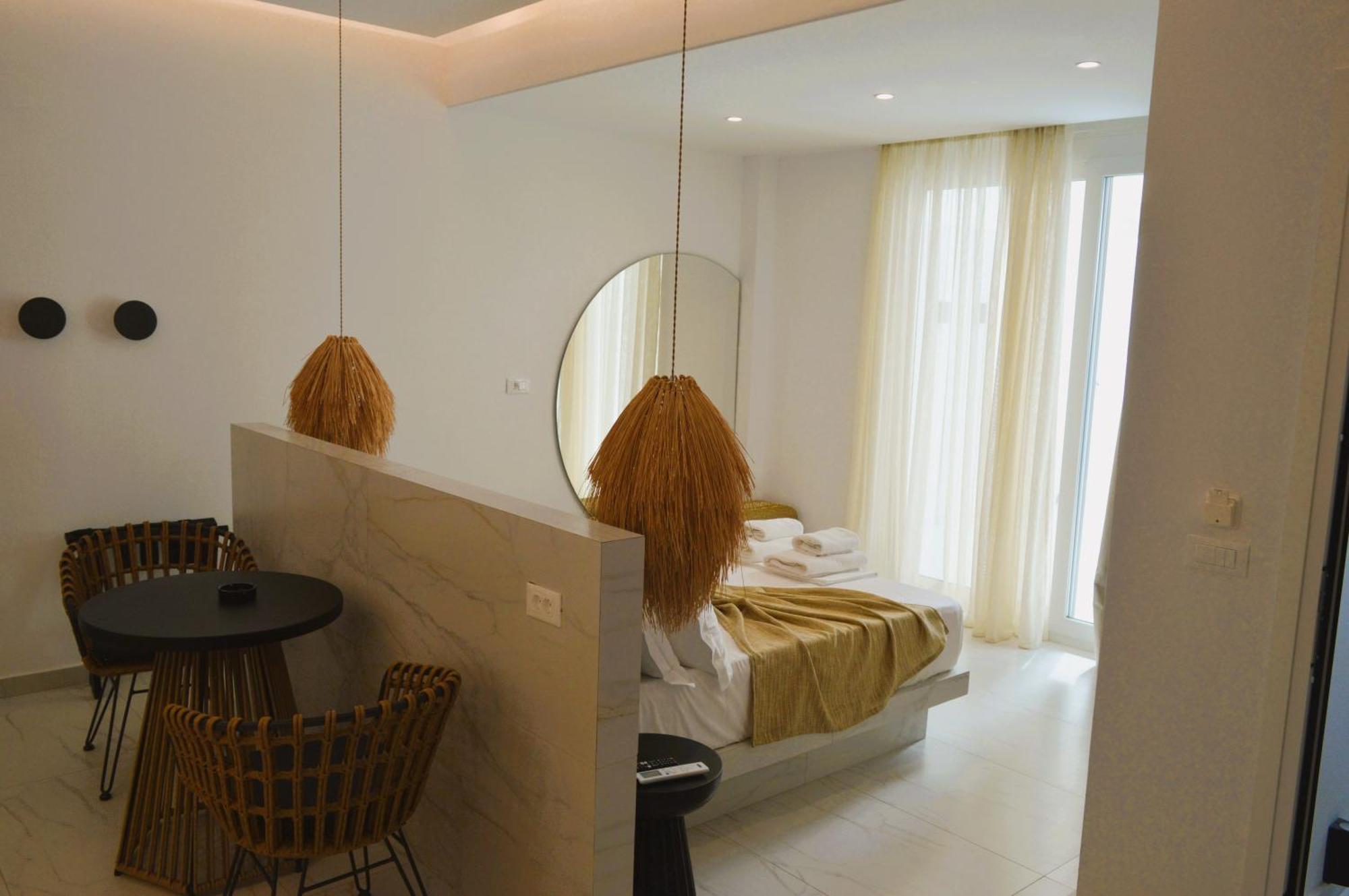 V Luxury Apartments Naxos Naxos City 외부 사진